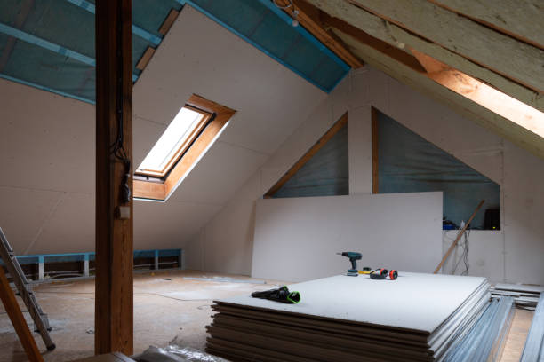 Best Spray Foam Insulation in Deenwood, GA